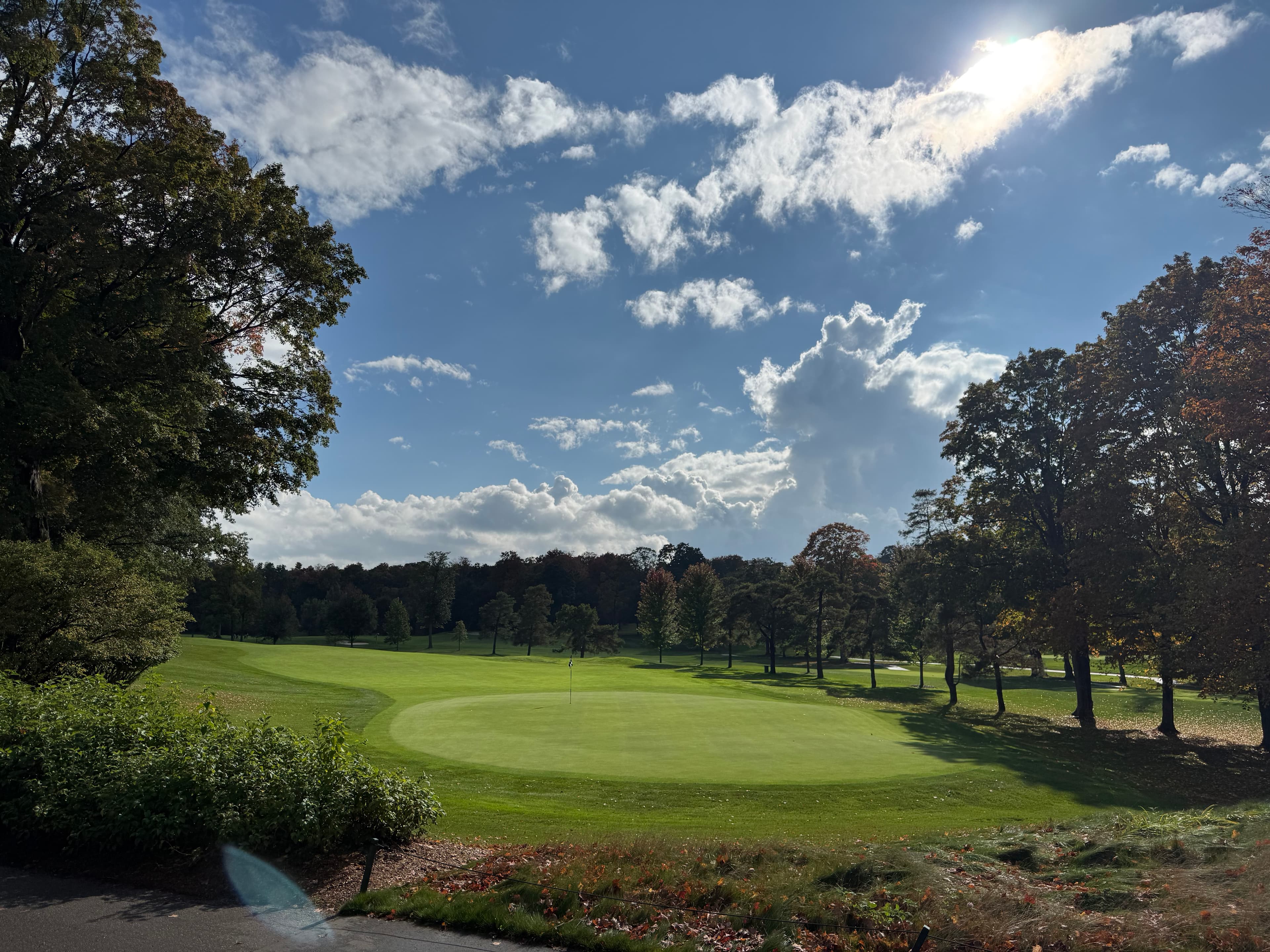 Bestmount Country Club